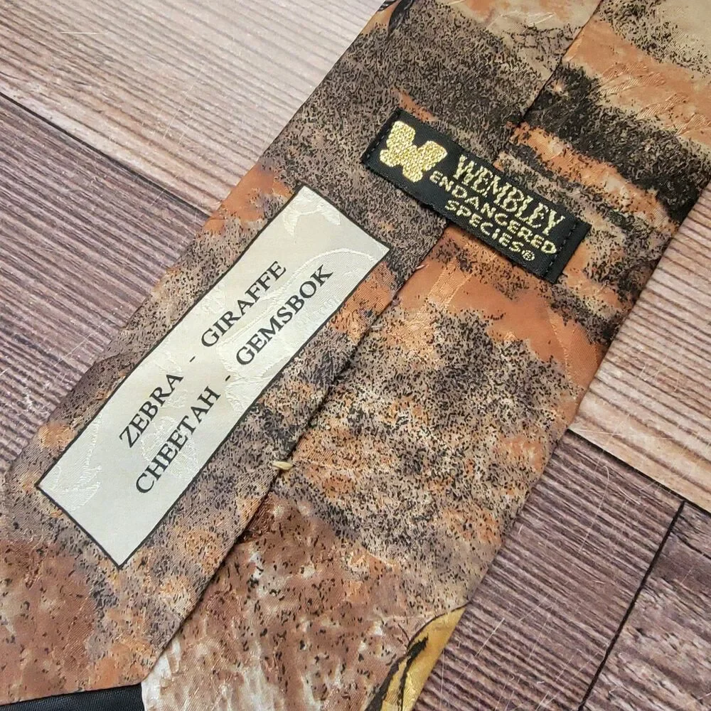 VTG Wembley Endangered Species Silk Tie Zebra Giraffe Cheetah Safari  W-4